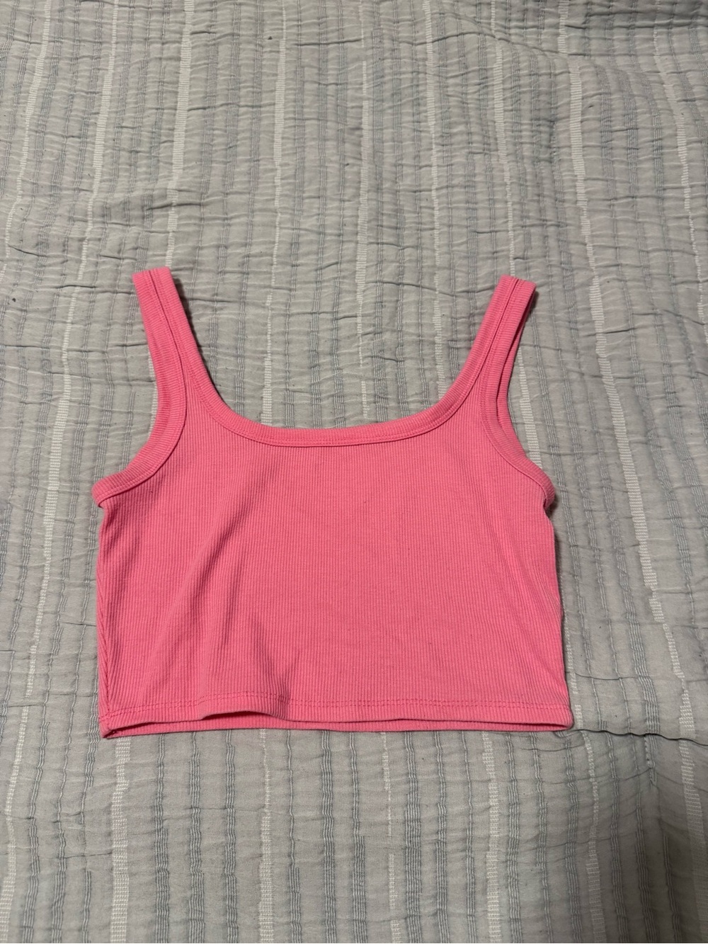 Women’s Pink Ribbed Crop Tank Top